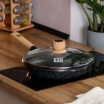 Алюмінієва сковорода 2,8 л мармурова з антипригарним покриттям Ø 28 см чорна MGC HP-4-425B - Зображення 2