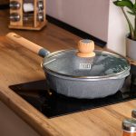 Алюмінієвий сотейник 4,3 л мармуровий з антипригарним покриттям Ø 28 см сірий MGC HP-4-437G - Зображення 6