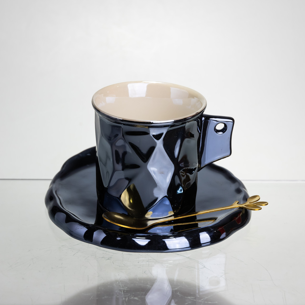 Чашка порцелянова для кави 200 (мл) з блюдцем і ложкою, гарна чашка в подарунок Чорний FM-2A - Зображення 4