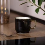 Чашка порцелянова із золотим обідком та золотою ручкою 300 (мл) Чорна RX-N231129B - Зображення 4