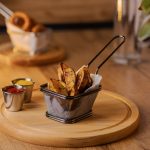 Кошик сервірувальний для подачі картоплі фрі та снеків 10.5×9×5.5 см Чорний HP-19-4-S-B - Зображення 4