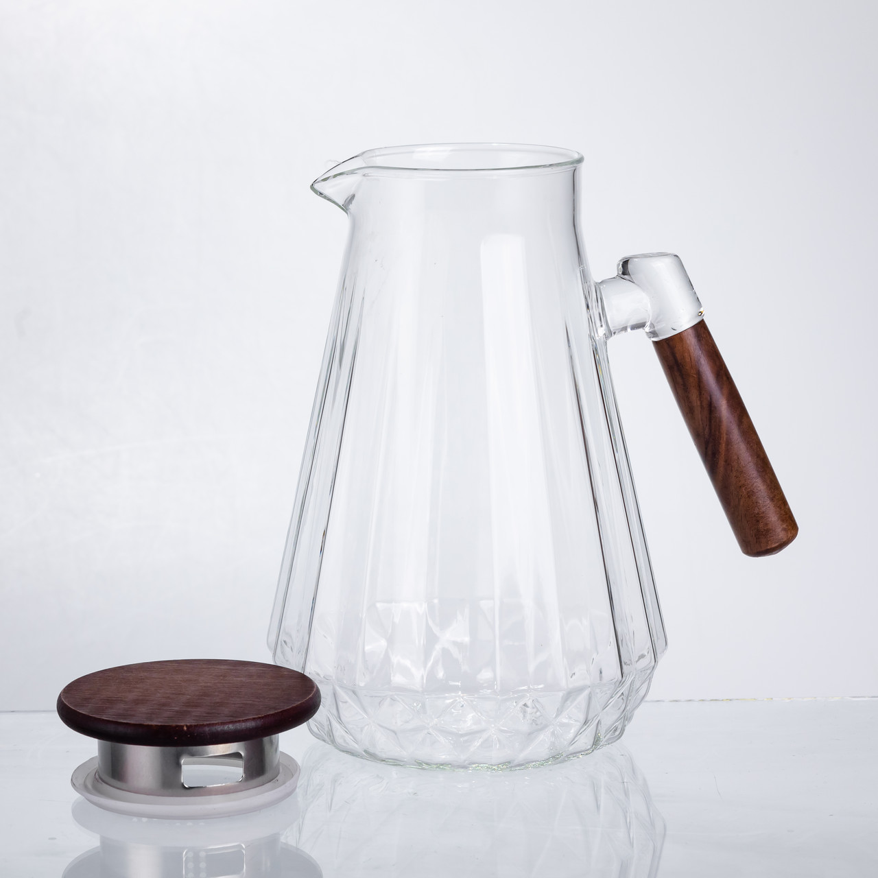 Глечик для напоїв 1.7 (л) для компоту, мохіто, лимонаду, сангрії скляний глечик із ручкою й бамбуковою кришкою 64486-71 - Зображення 4