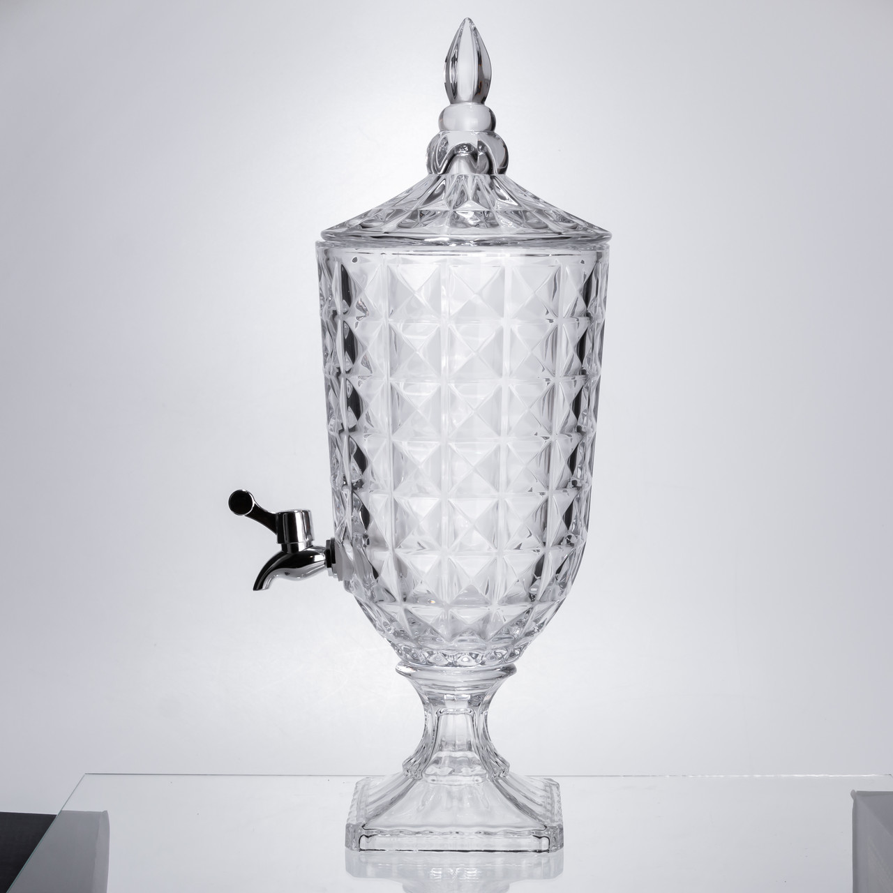 limonadnitsa_s_kranom_na_podstavke_steklyannaya_3_l_limonadnik_48_sm_prozrachnyy-1 Лимонадниця з краном на підставці скляна 3 л лимонадник 48 см прозорий HP-19-18F - Зображення 1