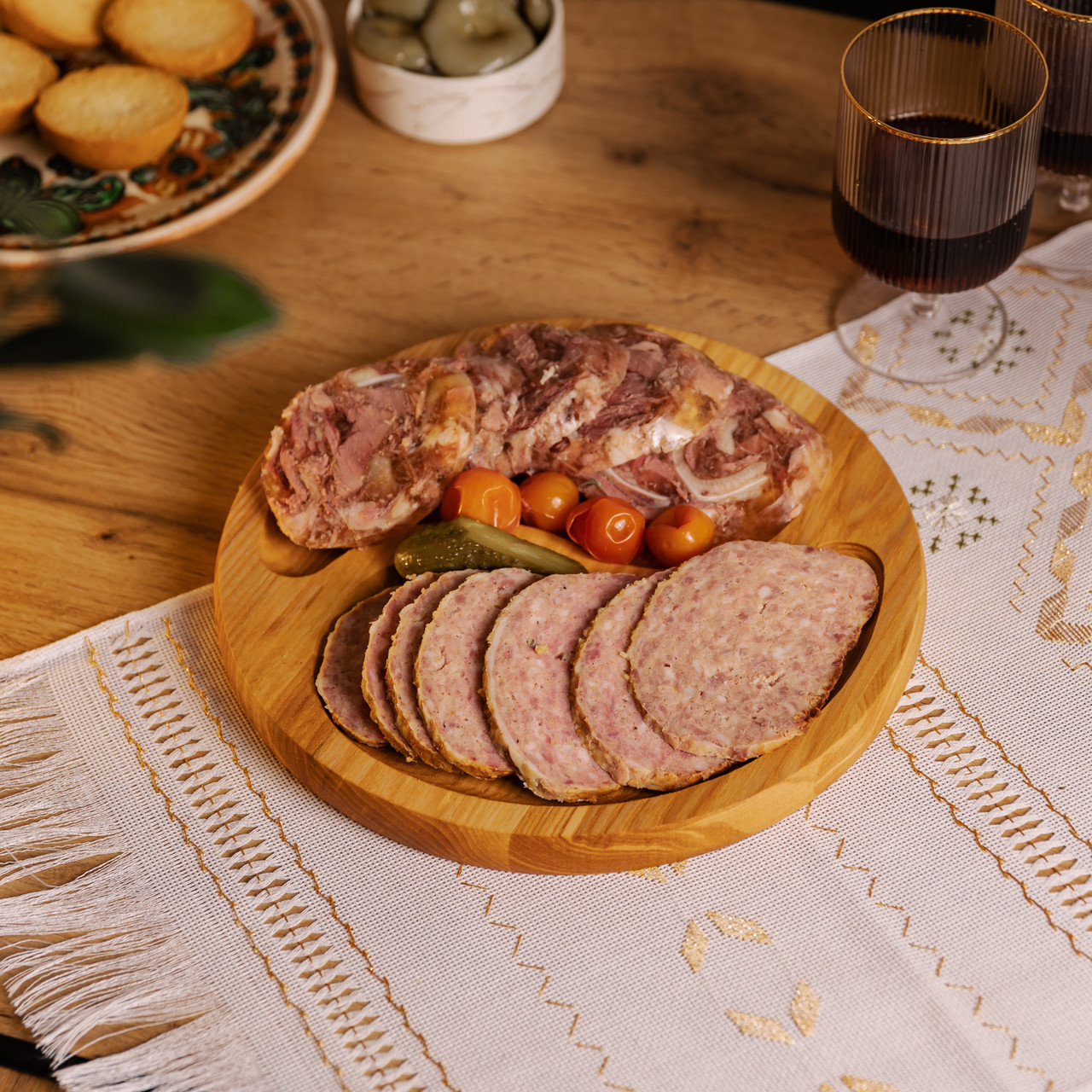 Менажниця дерев'яна 25 см кругла на 2 секції T45W250 - Зображення 4