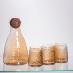 Набір для напоїв графин з бамбуковою кришкою та 6 склянок, коричневий 64486-36 - Зображення 4
