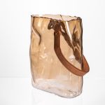 Подарункова скляна ваза сумочка з ручкою 18×9×25 (см) декоративна ваза 2.8 (л) для квітів Коричневий HP-19-157-1 - Зображення 4