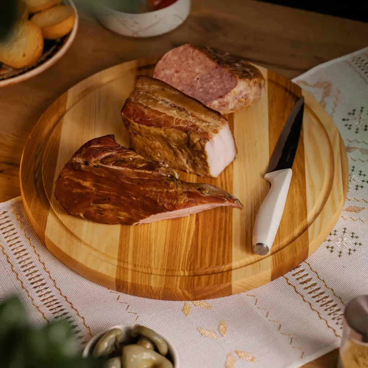 Обробна дерев'яна дошка кругла 25 см для подачі нарізки ясен C10W250 - Зображення 4