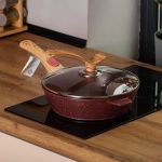 Алюмінієва глибока сковорода (2,4 л) зі скляною кришкою Ø 24 см Червоний MGC HP-4-463R - Зображення 7