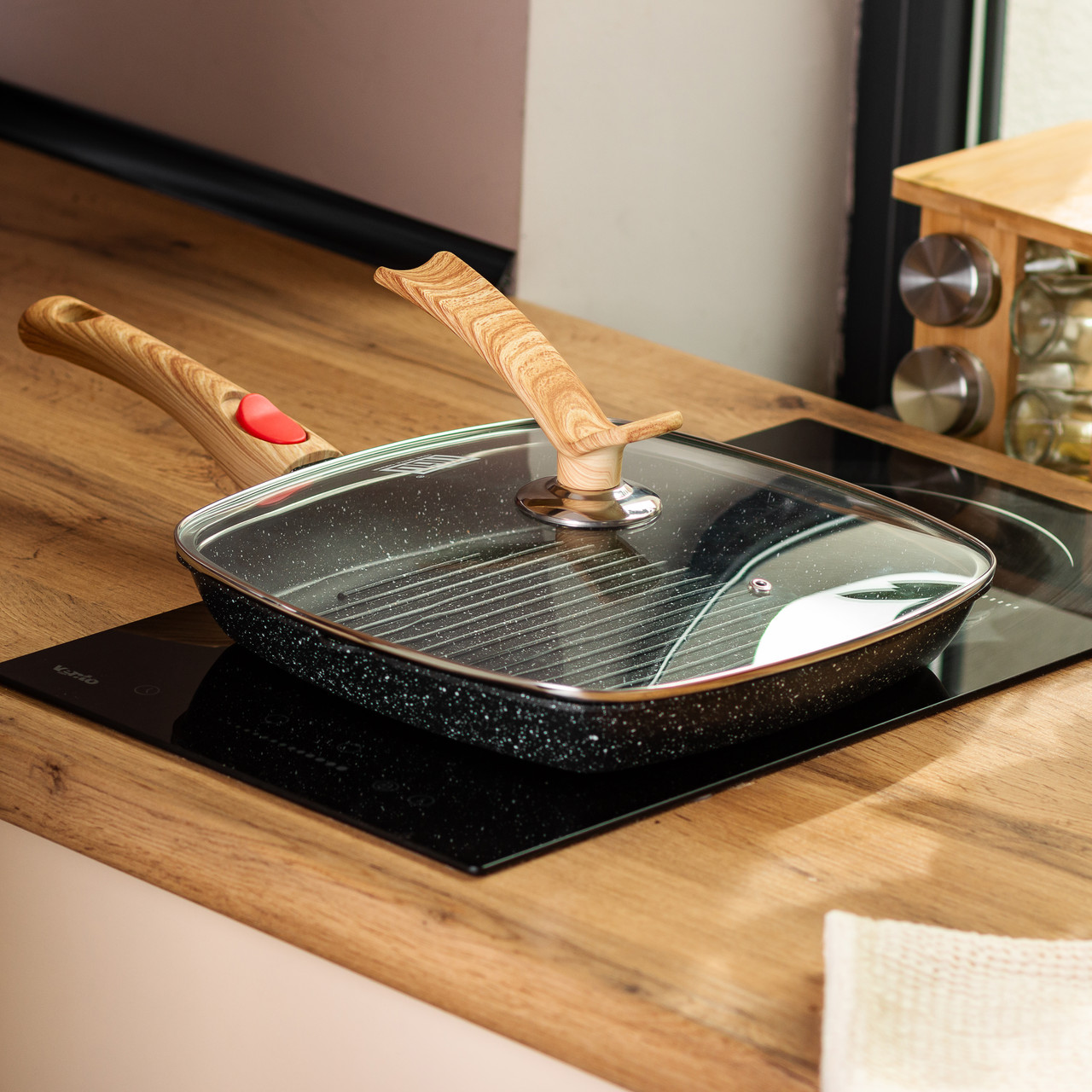 Алюмінієва сковорода-гриль 28 см зі скляною кришкою, квадратна, чорна MGC HP-4-462B - Зображення 7