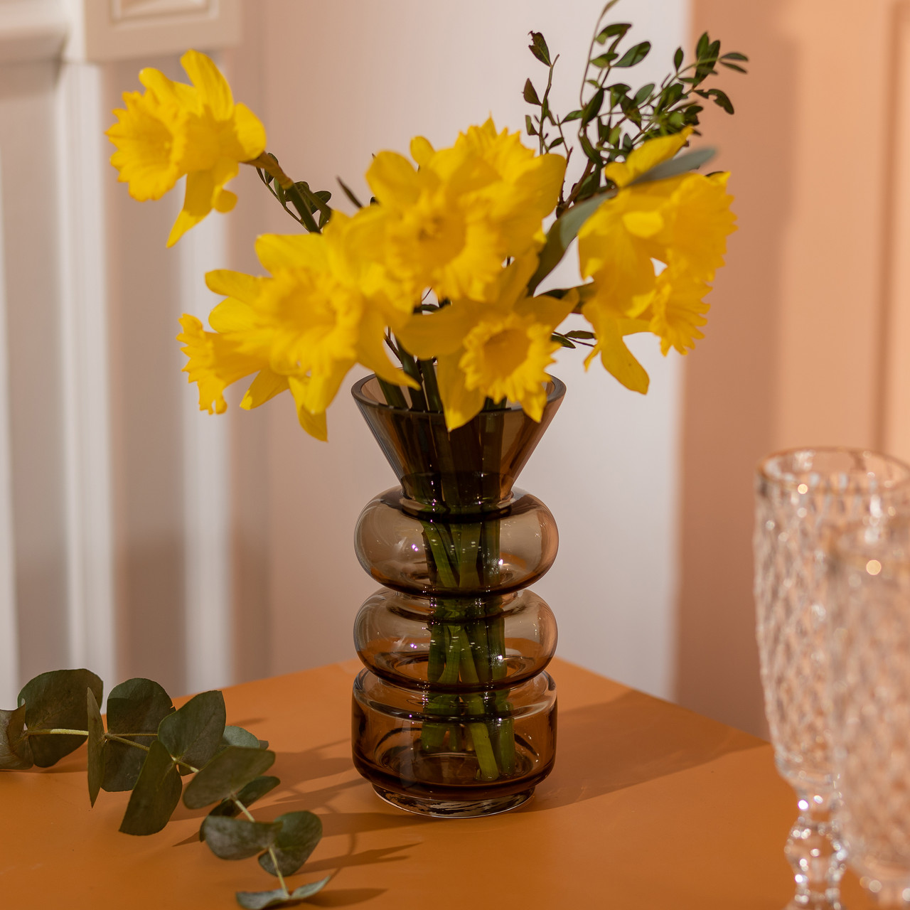 Ваза для квітів скло 18 см декоративна ваза прозора для декору 650 мл Коричнева HP-10-15 - Зображення 3