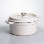 Емальована чавунна кокотниця 4,5 л, бежевого кольору Yiwu HP-FLG-4 WHITE - Зображення 6