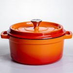 Емальована чавунна кокотниця 4,5 л, помаранчева Yiwu HP-FLG-4 ORANGE
