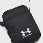 Сумка через плече Under Armour Loudon Lite Crossbody 4L чорна 19х23х15 см