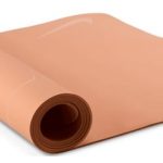 Килимок для йоги Nike YOGA MAT 4 MM коричневий Уні 61 х 172 см
