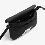 Сумка крос-боді Nike W NSW FUTURA 365 чорного кольору для жінок (22х16х6 см) - Зображення 2