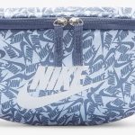 Сумка на пояс Nike NK HERITAGE WAISTPCK - ACCS PR блакитний, білий Уні 41 х 10 х 15 см