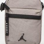 Сумка крос-боді Nike JAN AIRBORNE FESTIVAL BAG 0,75L бежевий 17 х 12,5 х 3 см (9A0631-G5O)