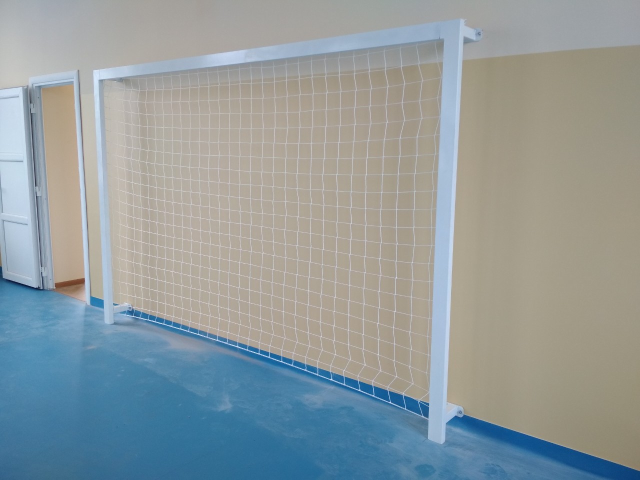 vorota-dlya-mini-futbola-i-gandbola-pristennye-razbornye-s-polosami-ss00579-91391798852291_dd7020a33c Розбірні пристінні ворота для міні-футболу та гандболу зі смугами SS00579 - Зображення 1