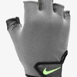 Рукавички для тренінгу Nike M ESSENTIAL FG, сірі та чорні, L (N.LG.C5.044.LG)