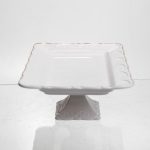 Порцелянова тортівниця на ніжці White Square 25.5 * 25.5 см, квадратна, Yiwu 120-YH-HG062 - Зображення 4